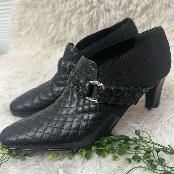 Brighton Roman Ankle Booties 3” Heel Braid Accent Black‎ Leather sz 9.5 M - Picture 6 of 10